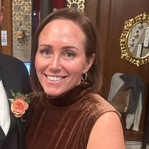 Meet your Posher, Carrie